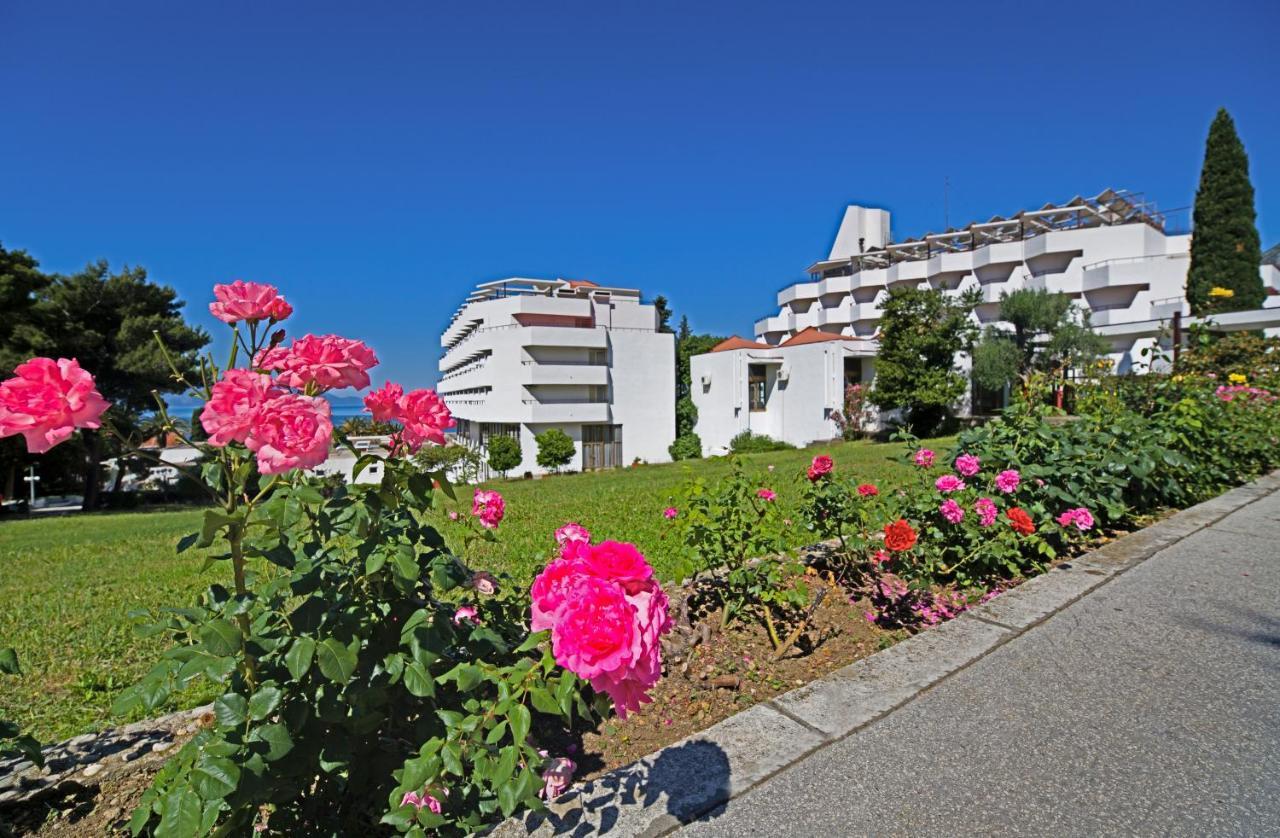 Hotel Laguna グラダツ エクステリア 写真